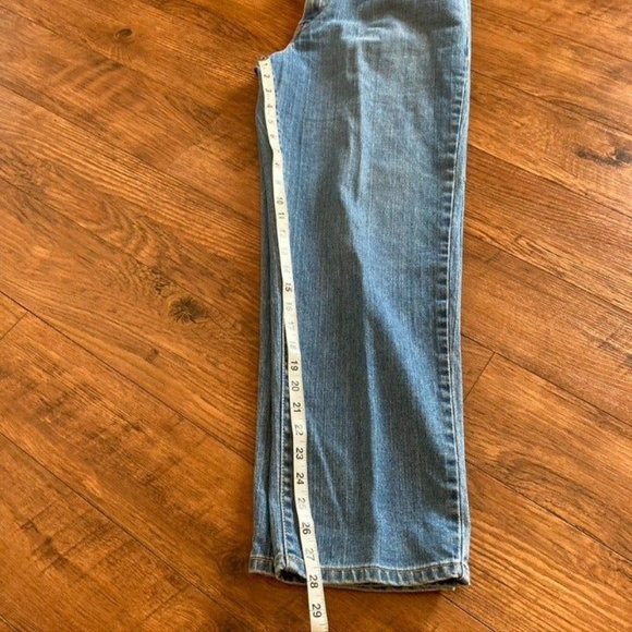 Levi's Vintage Jeans Mom Size 12 Short Tapered Leg Relaxed Fit Women's Denim - Picture 11 of 11